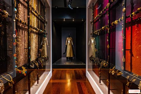 yves Saint Laurent exhibition